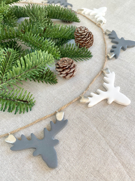 Reindeer Garland