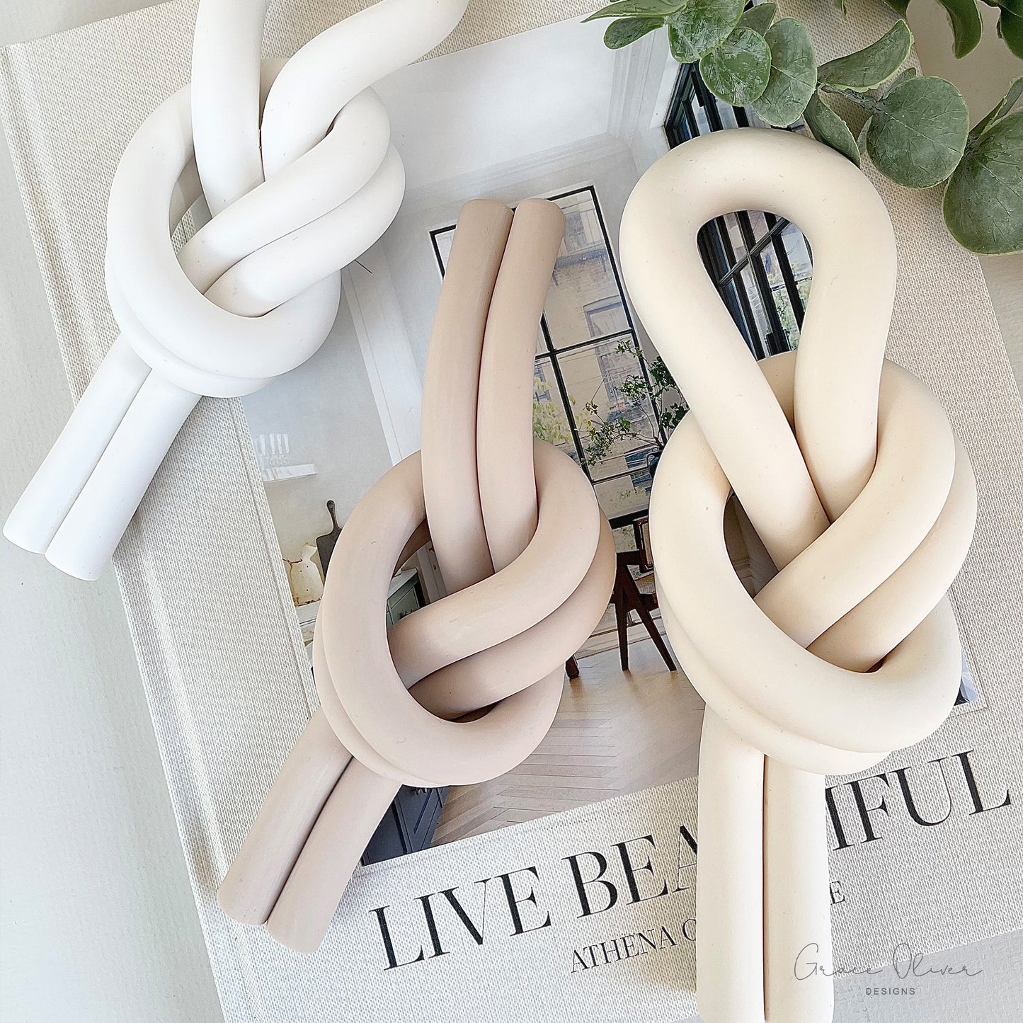 Decorative Paperweight Knot - Style 1