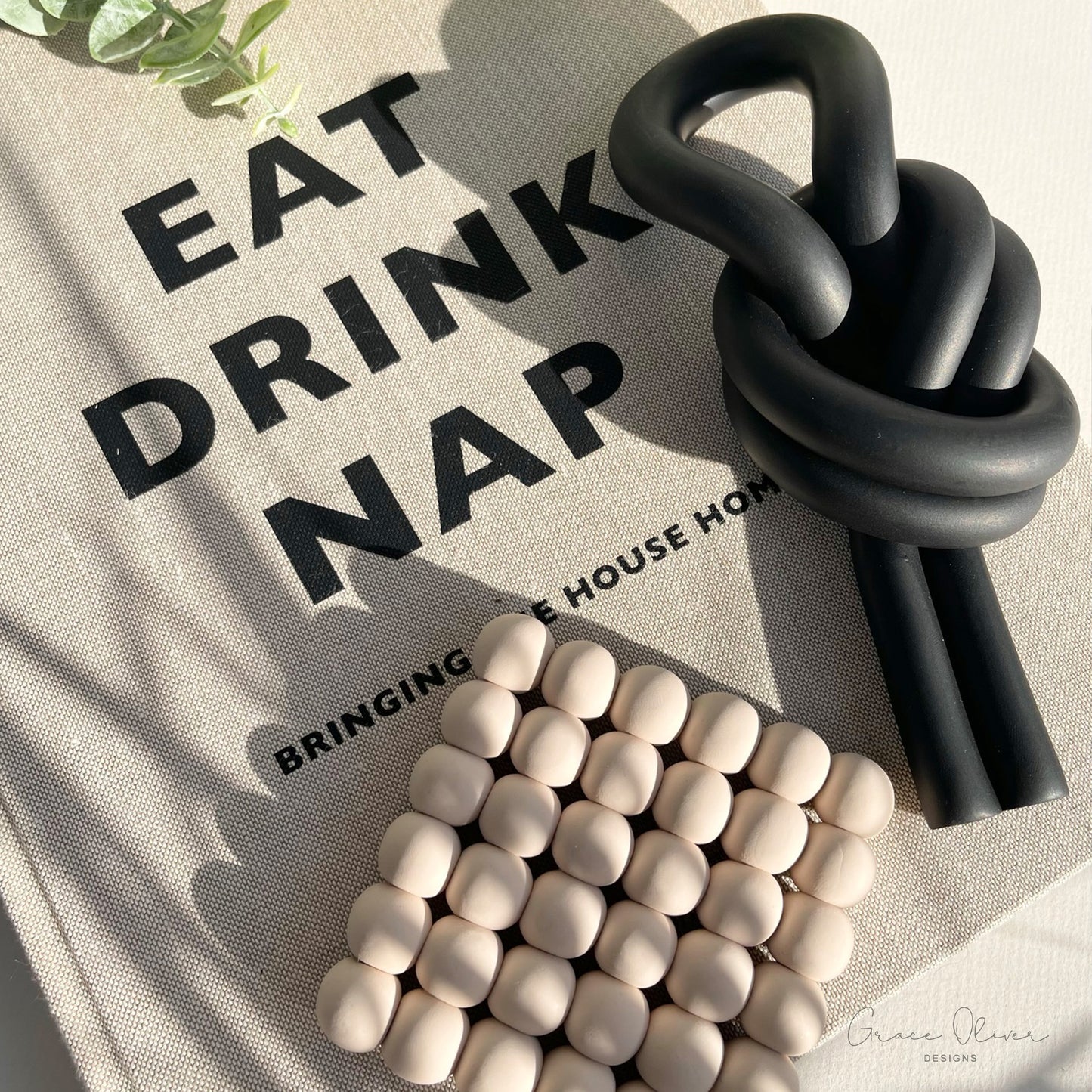 Decorative Paperweight Knot - Style 2