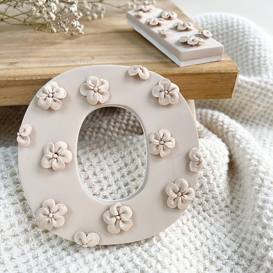 Mini Daisy Wall Letter