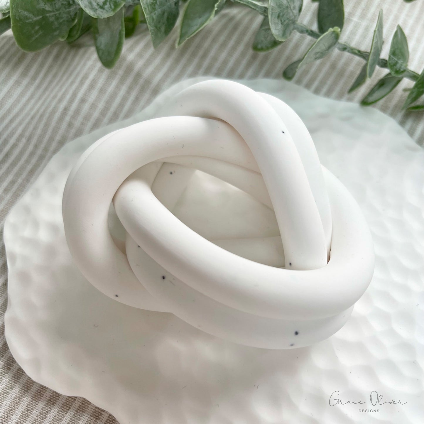 Decorative Paperweight Knot - Style 3