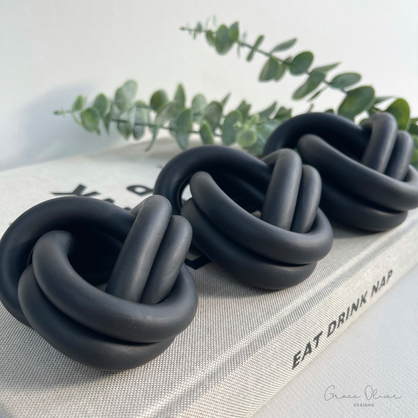 Decorative Paperweight Knot - Style 3