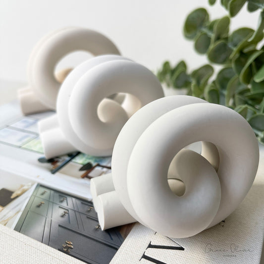 Decorative Paperweight Knot - Style 4